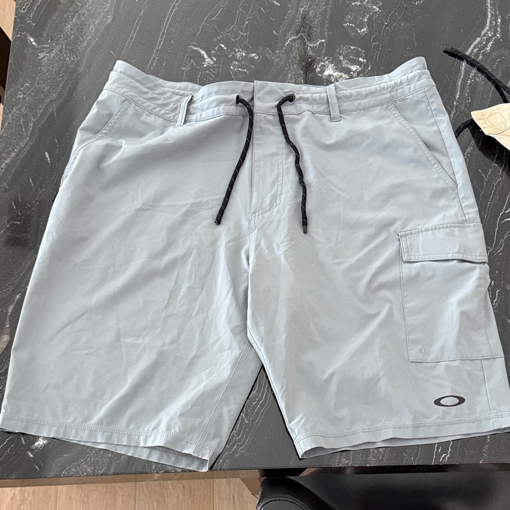 Oakley Light Gray Men's Cargo Swim Shorts with Drawstring